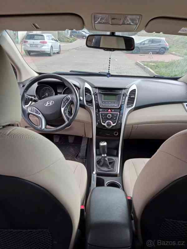 Hyundai i30  - foto 6