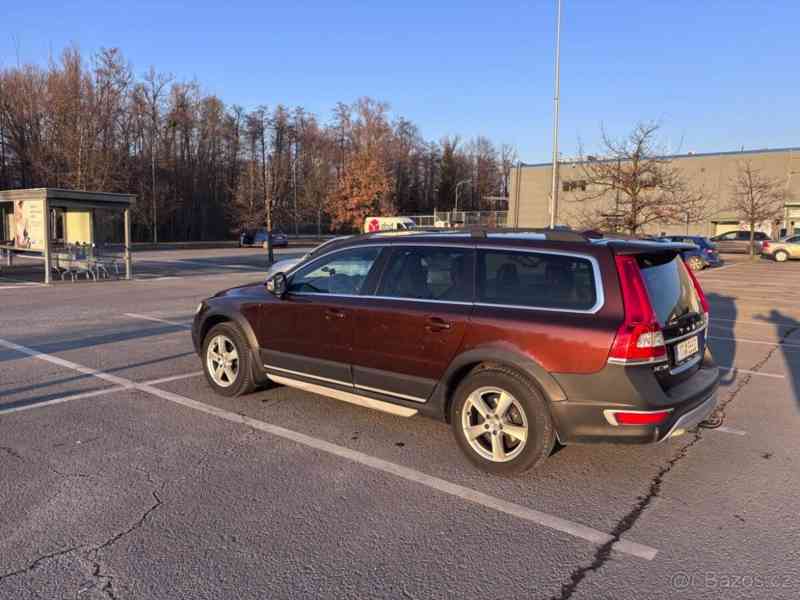 Volvo XC70 2,4   AWD, td, 133 kw, 4x4 - foto 2