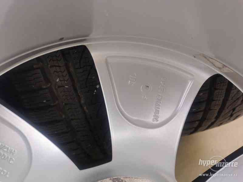 215/55R17 zimní pneu škoda superb III 7x17 5x112x57 ET40 - foto 23