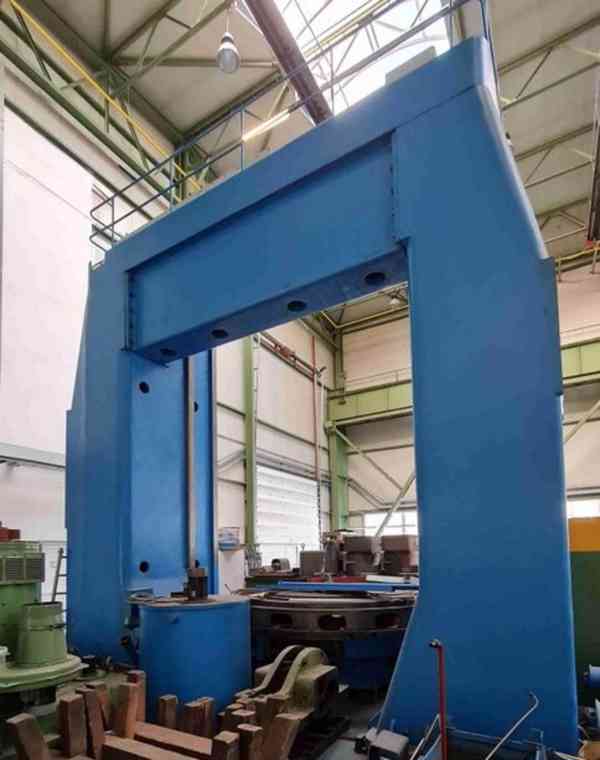 Dvoustojanový svislý soustruh SKD 32 A (9333.) - foto 11