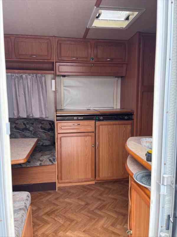 Ostatní Karavan - foto 9