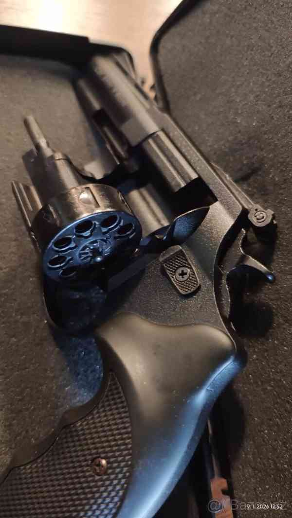 Flobert revolver ATAK ARMS 3" cal. 6mm - kat. D - foto 4