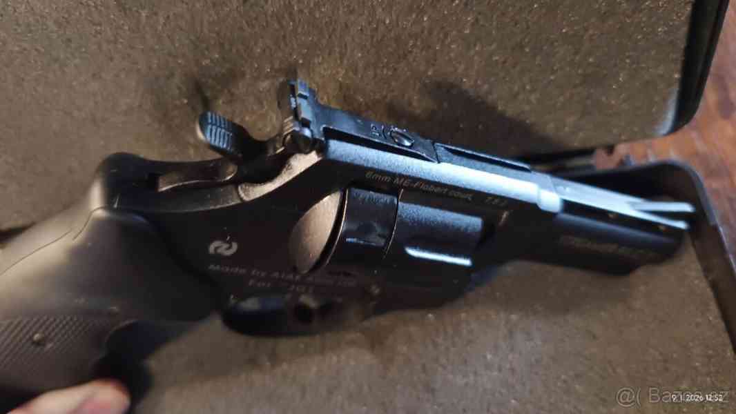 Flobert revolver ATAK ARMS 3" cal. 6mm - kat. D - foto 3