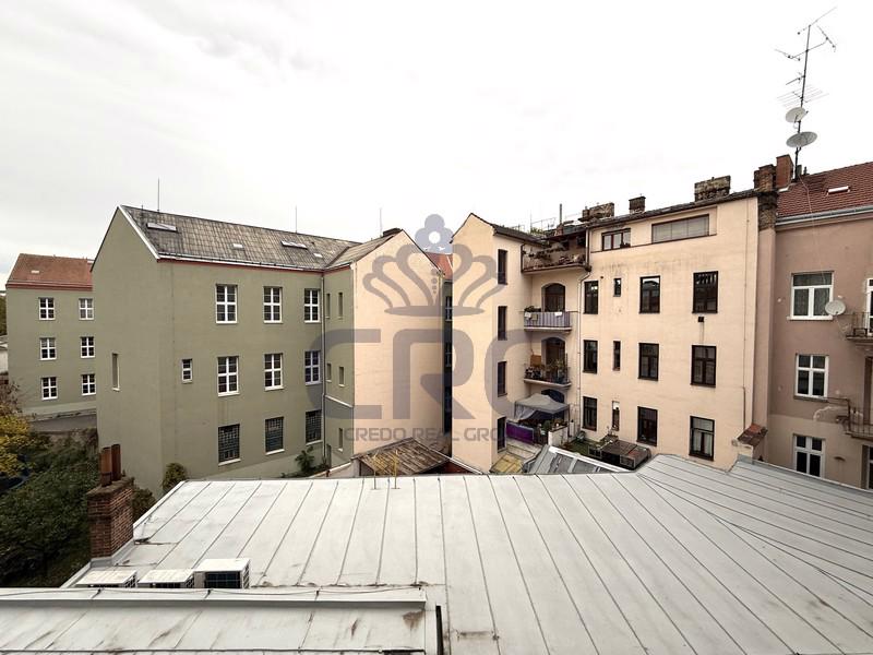 PRONÁJEM BYTU 2+KK S BALKÓNEM  V CENTRU MĚSTA BRNA - foto 4