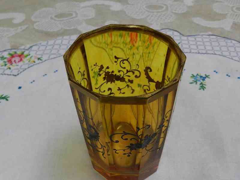 Hezká velmi stará broušená zlacená Sklenice  - foto 2