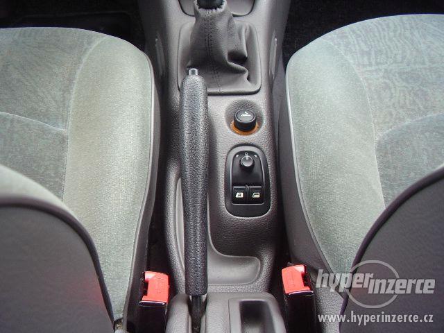 PEUGEOT 206 1,4 16V 55kW / Alu kola / 2x airbag / - foto 10