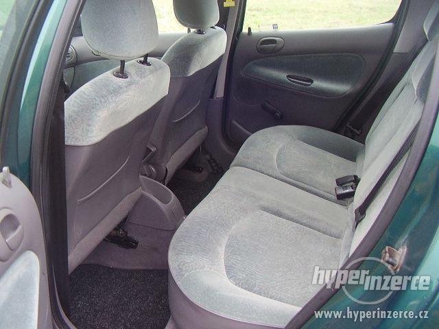 PEUGEOT 206 1,4 16V 55kW / Alu kola / 2x airbag / - foto 11