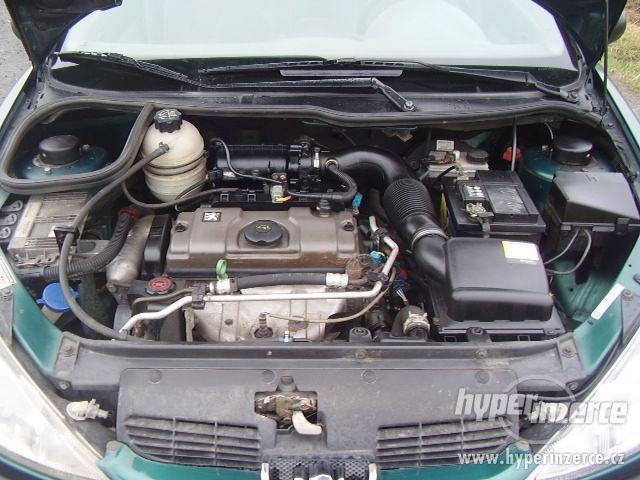 PEUGEOT 206 1,4 16V 55kW / Alu kola / 2x airbag / - foto 13