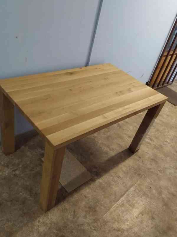 Jídelní stůl z masivu - foto 2