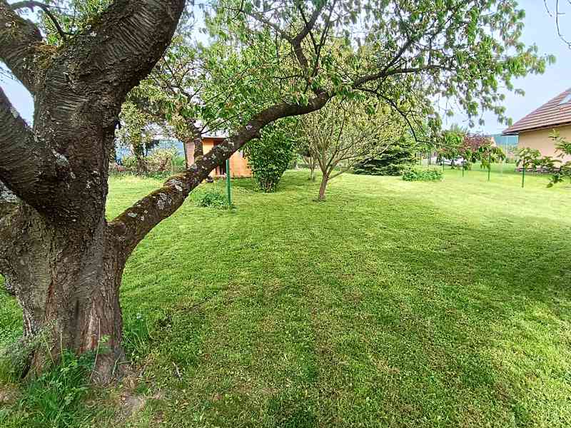 Stavební pozemek k dlouhodobému pronájmu – 1 161 m² - foto 2