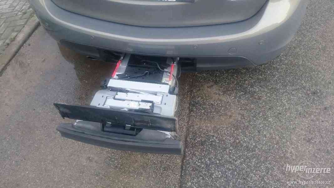 Opel Meriva 1.4 turbo 103 kw navigace a klimatizace - foto 3