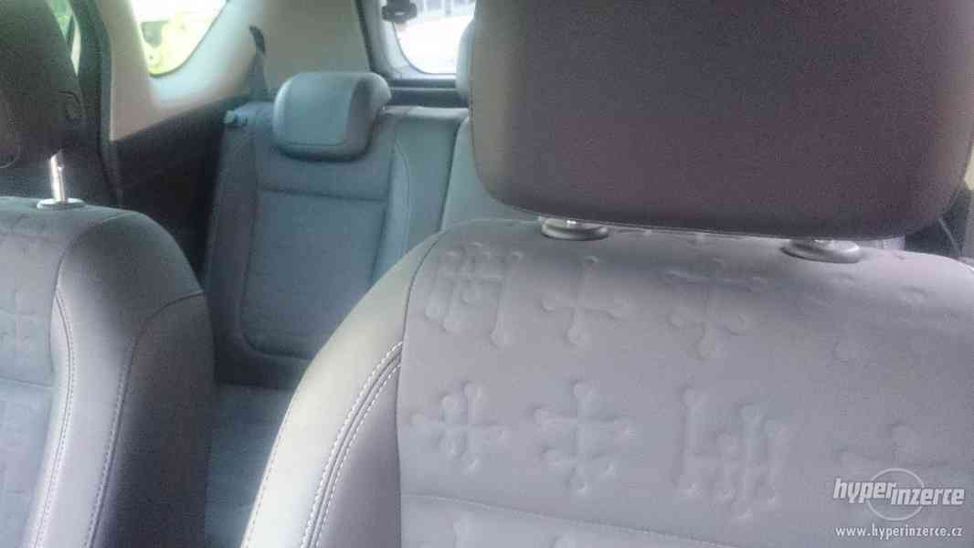 Opel Meriva 1.4 turbo 103 kw navigace a klimatizace - foto 8