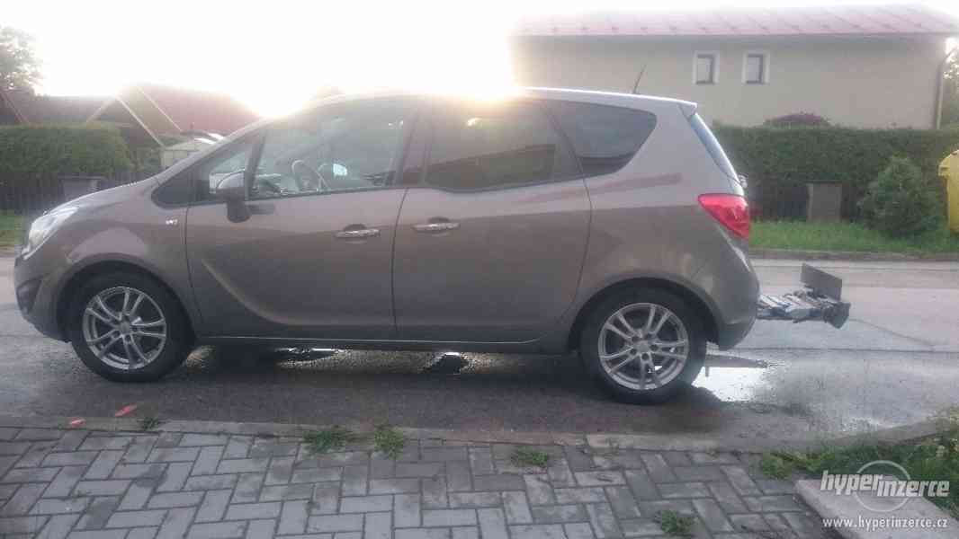 Opel Meriva 1.4 turbo 103 kw navigace a klimatizace - foto 16