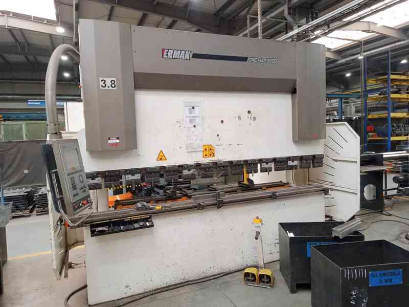 CNC ohraňovací lis ERMAK CNC HAP 3200 - foto 2