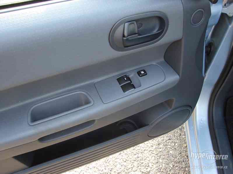 Mitsubishi Colt 1.2i r.v.2007 (50 KW) KLIMA - foto 6