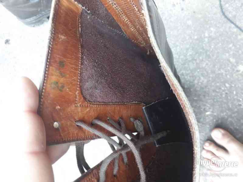 Lovecké holínky, pohorky, boty - foto 5