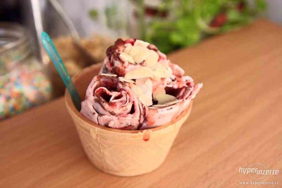 Thai zmrzlina / zmrzlinový stroj / Thai Ice Cream Machine! - foto 5