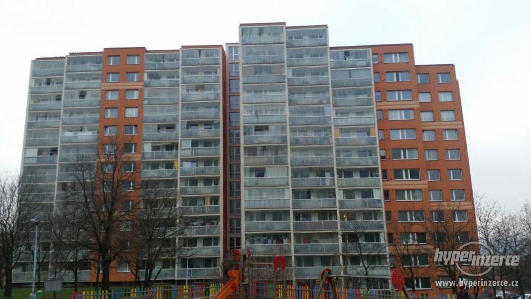 Dražba družstevního podílu v BD Lehovec 902, byt č. 56 - foto 1