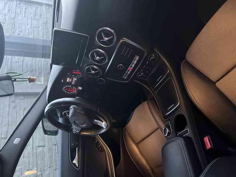 Mercedes Benz A180d, automat - foto 7