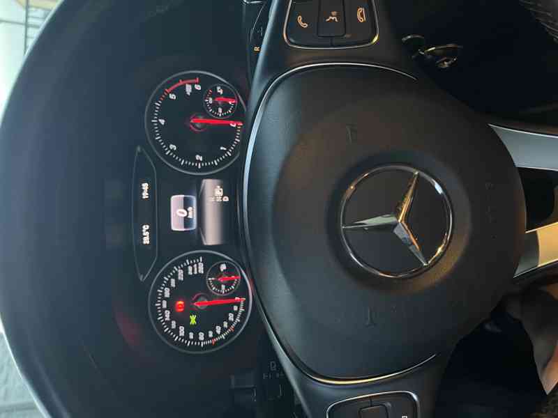 Mercedes Benz A180d, automat - foto 11