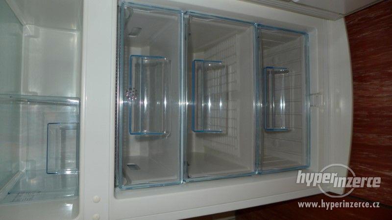 Spolehlivá Lednička Elektrolux dvojdvěřová - foto 6
