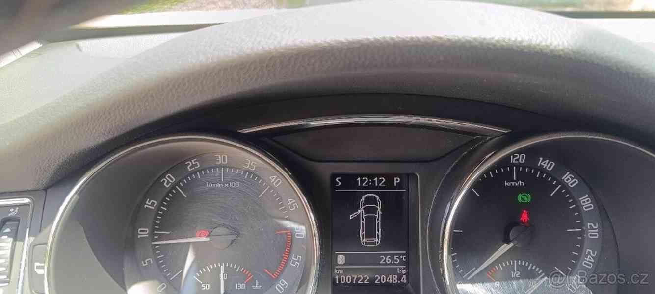 Škoda Superb 2,0 TDI ,DSG - foto 4