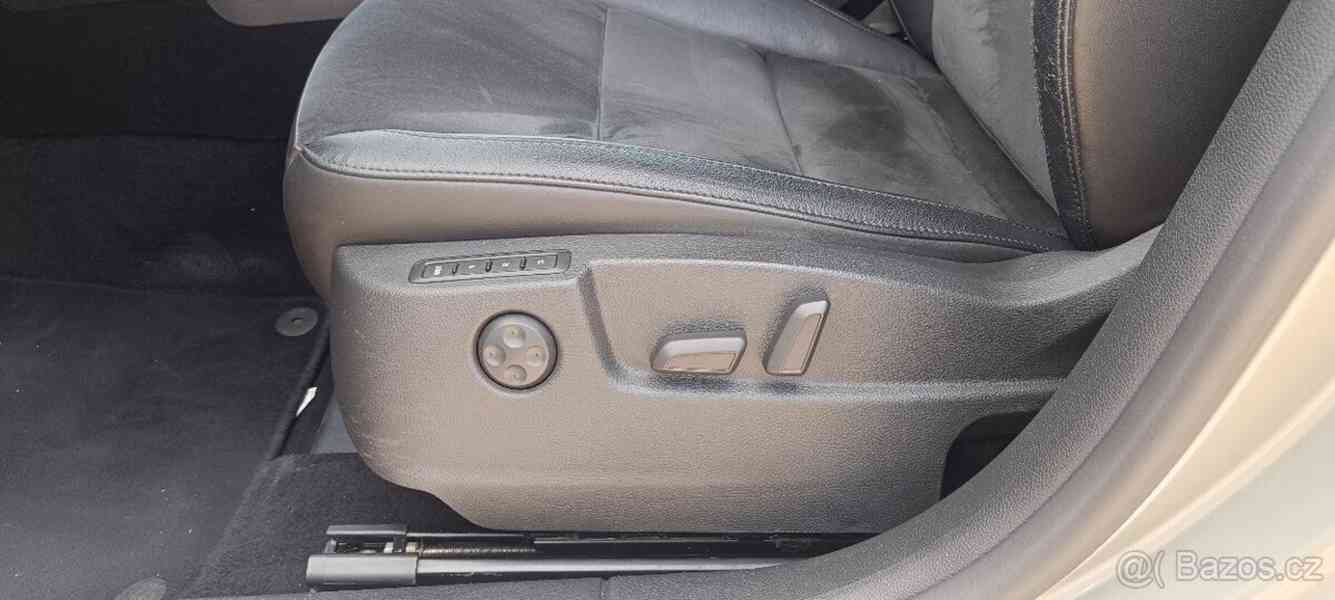 Škoda Superb 2,0 TDI ,DSG - foto 10