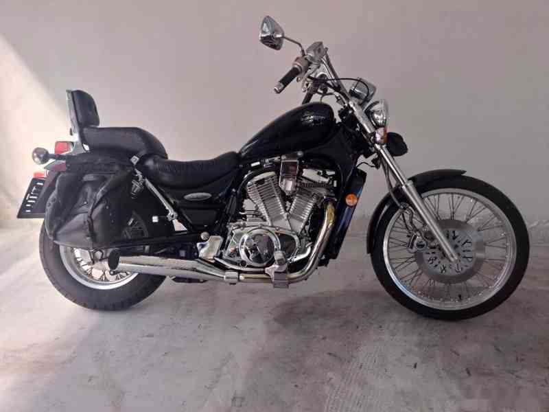 Suzuki VS 600 GL Intruder - foto 2