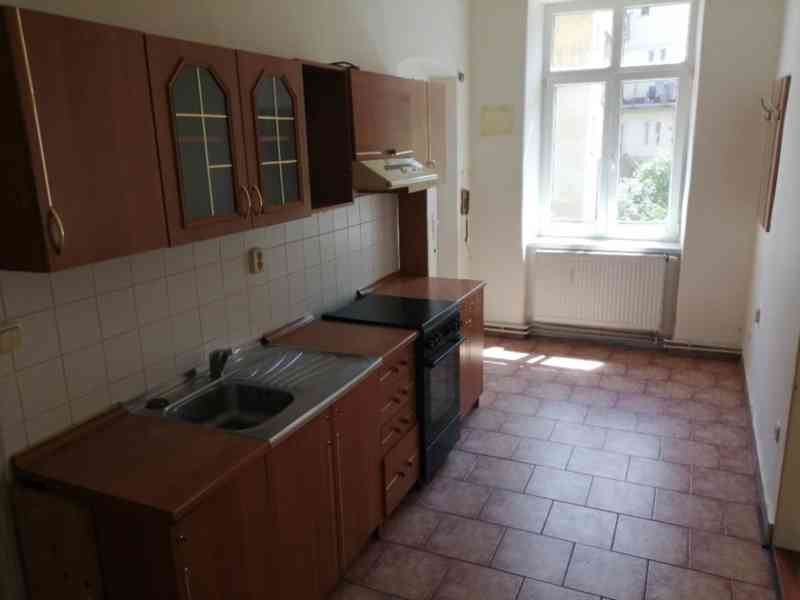 Pronájem 2+1, ulice Veveří, centrum, 65 m2, komora - foto 3