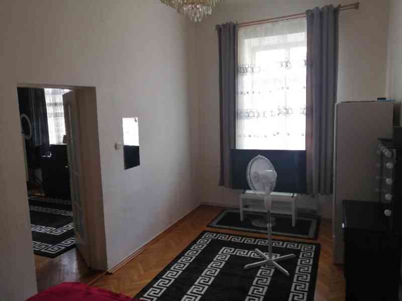 Pronájem 2+1, ulice Veveří, centrum, 65 m2, komora - foto 2
