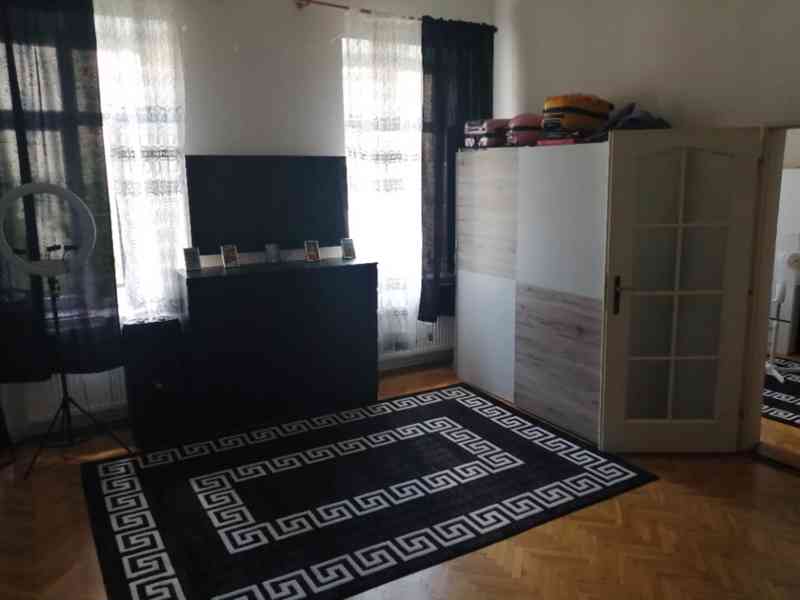 Pronájem 2+1, ulice Veveří, centrum, 65 m2, komora - foto 1