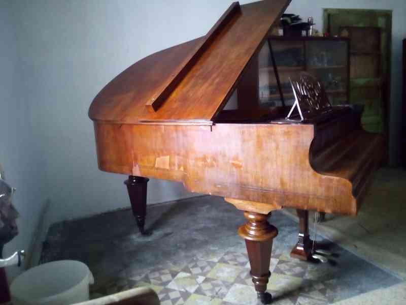 Prodám klavír piano (pijáno) křídlo Petrof Laděno na normál - foto 4