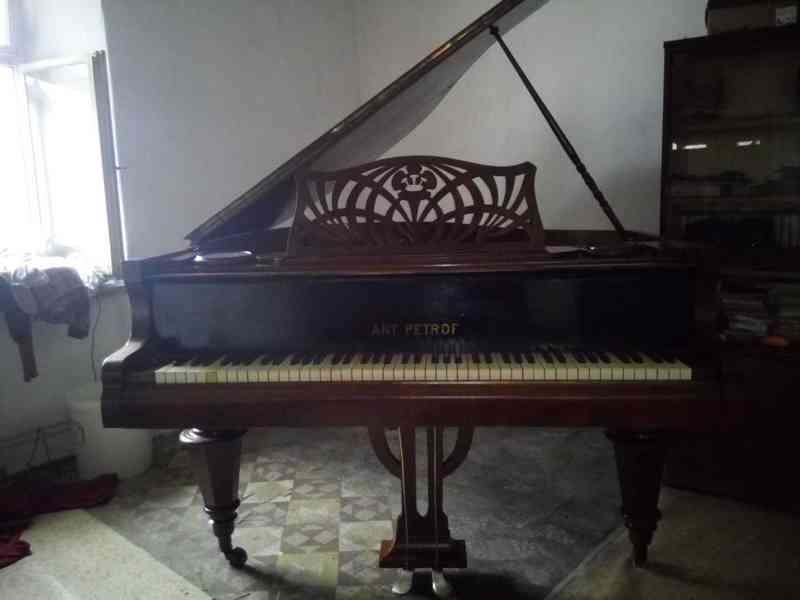 Prodám klavír piano (pijáno) křídlo Petrof Laděno na normál - foto 5