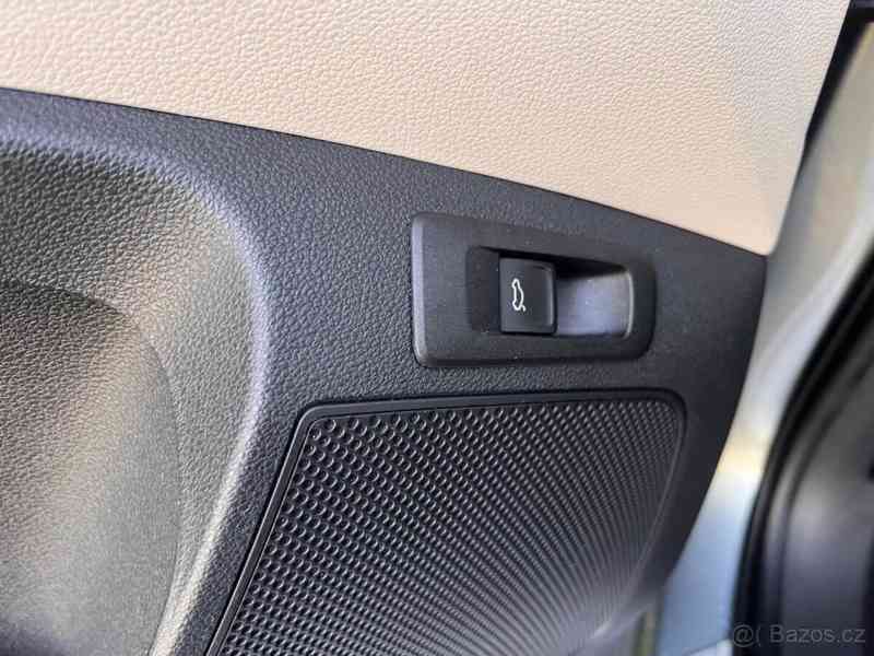 Škoda Karoq 1,5 TSI DSG - max.výbava - foto 16