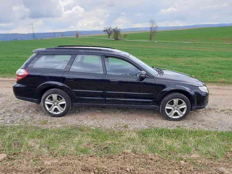 Subaru Outback 2.5 121kw 2007  - foto 8