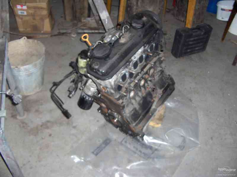 Motor passat AHU 66kw tdi - foto 3