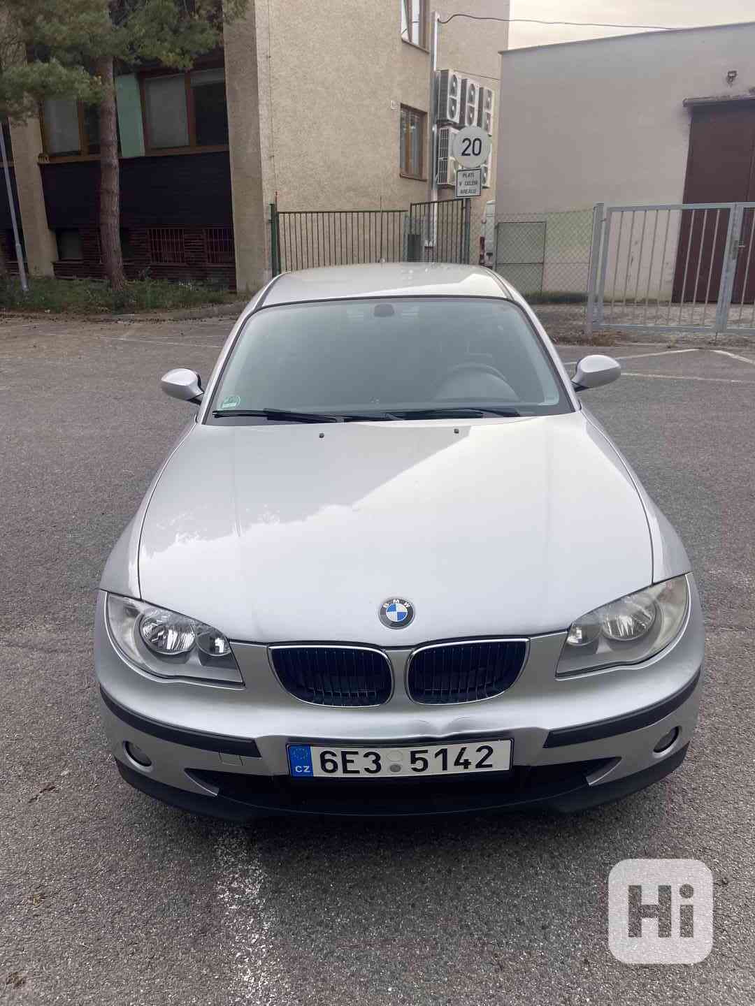 BMW 118d - foto 1