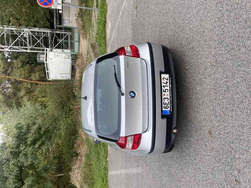 BMW 118d - foto 4