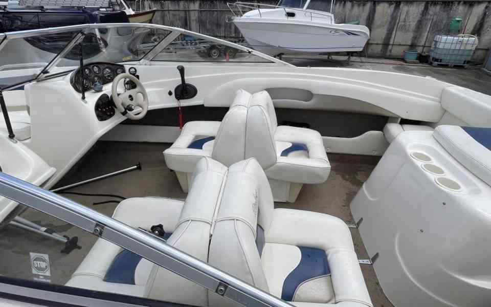 2001 Rinker 180 Bowrider Sports Boat - foto 5