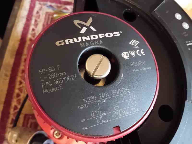 GRUNDFOS UPS 50/60, 230 V - foto 2