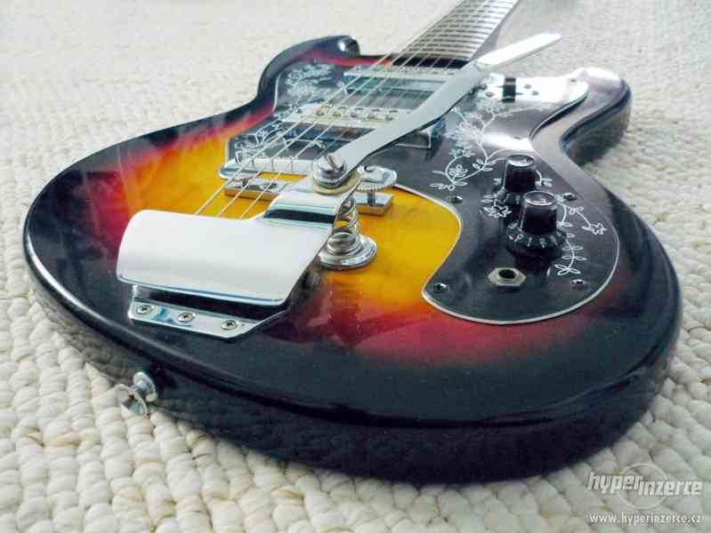 Elektrická kytara Samick EG-202 - foto 5