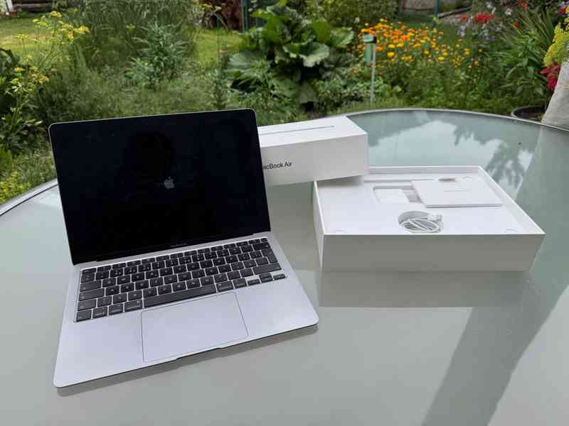 MacBook Air 13" 2020 i5 / 8GB / 512 GB - foto 1
