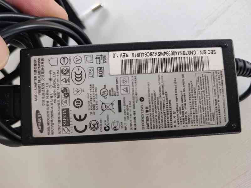 nabízím monitor LCD monitor SAMSUNG full HD, rozlišení 1920  - foto 6