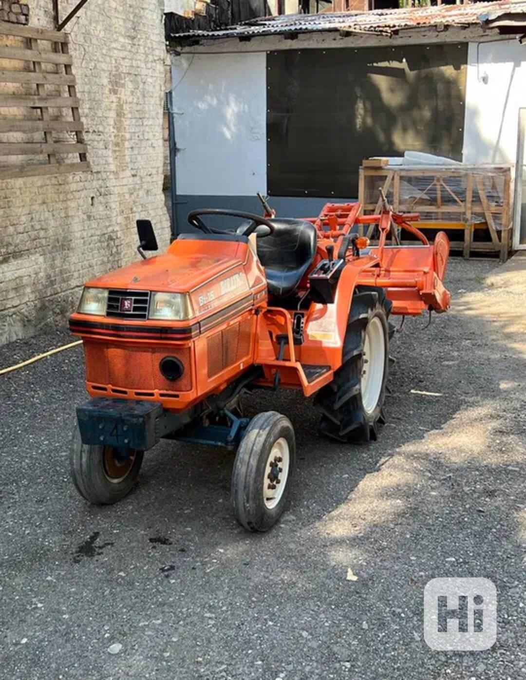 Traktor Kubota B1 - 15 - Bazar - Hyperinzerce.cz