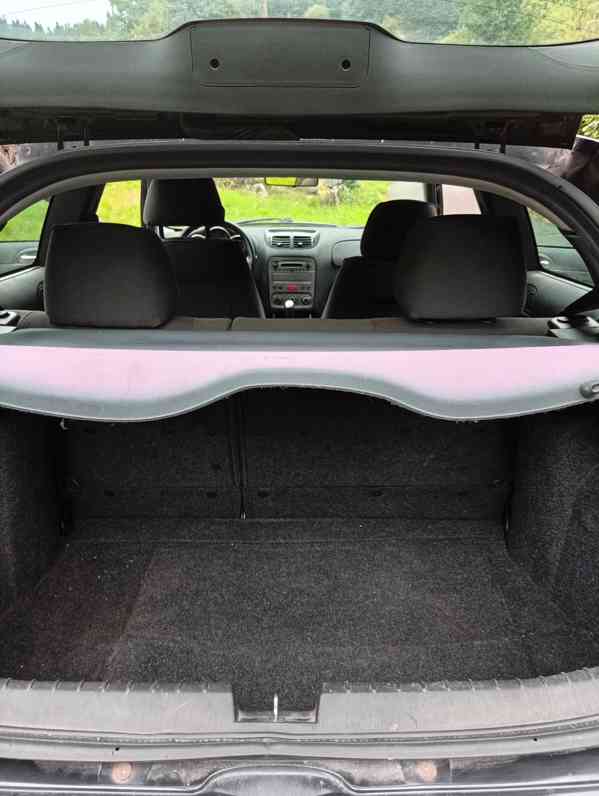 Alfa romeo 147 - foto 3