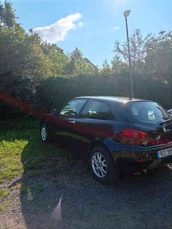 Alfa romeo 147 - foto 2