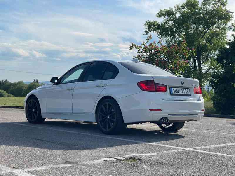 BMW 328i F30 Luxury Line 2012, 180kw, benzin, 8st. Automat  - foto 3