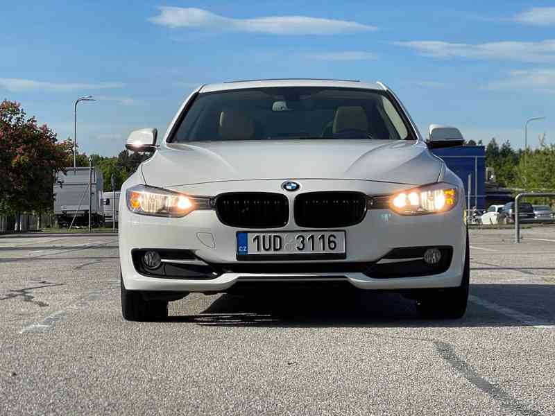 BMW 328i F30 Luxury Line 2012, 180kw, benzin, 8st. Automat  - foto 2