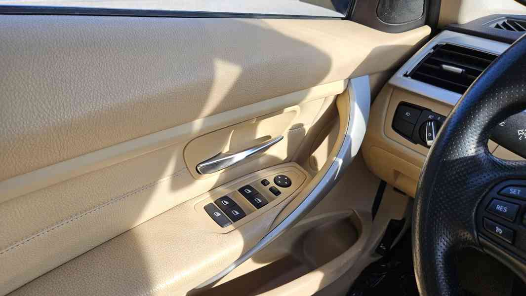 BMW 328i F30 Luxury Line 2012, 180kw, benzin, 8st. Automat  - foto 11