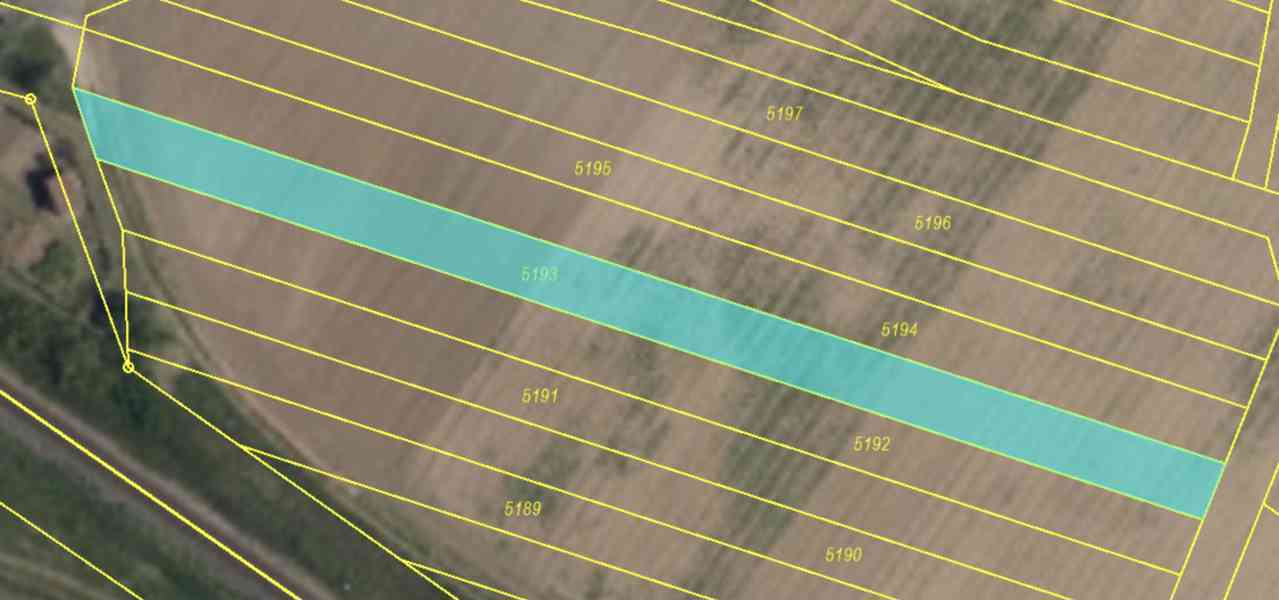 Prodej 1 ha orné půdy - foto 3